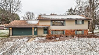 4218 Thru St, Saint Cloud, MN 56303
