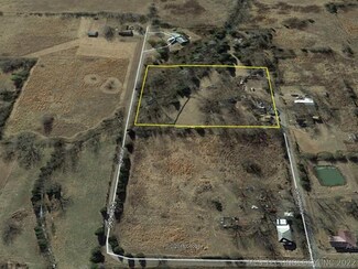 2504 Kentucky St, Muskogee, OK 74403