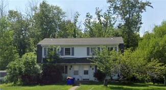 42-44 Rose Cir, Hamlin, NY 14464