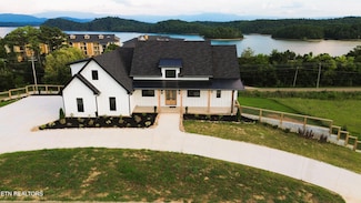 206 Eagle View Dr, Dandridge, TN 37725
