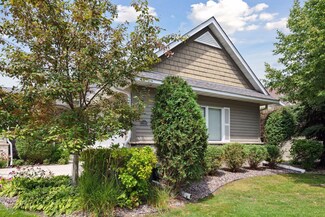 11324 Clarion Way, Hopkins, MN 55343