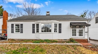 2808 Masonic Dr, Greensboro, NC 27403
