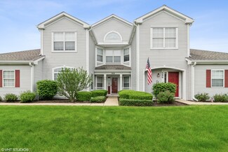 388 Cascade Ln Unit 2, Oswego, IL 60543