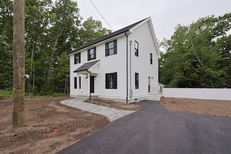24 Barberry Rd, Mansfield, MA 02048