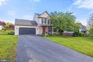 515 Abbey Dr, Mount Wolf, PA 17347