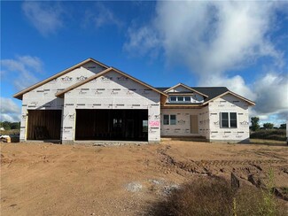 4267 142nd St, Chippewa Falls, WI 54729