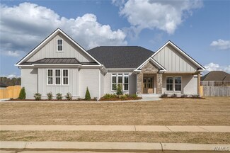 13911 Glenview Dr, Northport, AL 35475