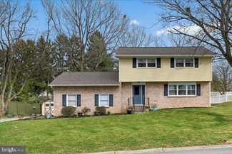 2310 Hancock Dr, Lancaster, PA 17601