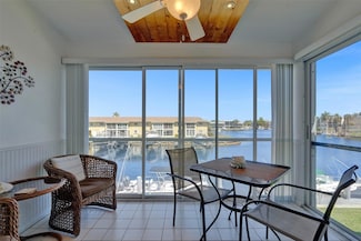 930 SE 9th Ave Unit 16, Pompano Beach, FL 33060