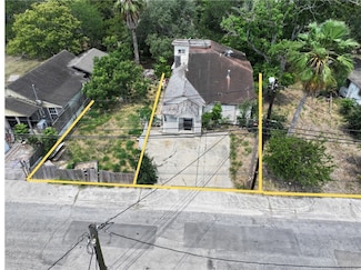 717 25th St, Corpus Christi, TX 78405