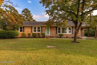 603 Madam Moores Ln, New Bern, NC 28562