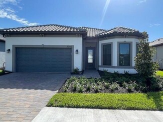 6048 Silver Grass Ct, Nokomis, FL 34275