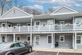 107 Hidden Knolls Cir Unit 107, Monroe, CT 06468