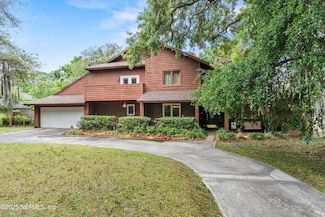 4654 Ortega Farms Cir, Jacksonville, FL 32210