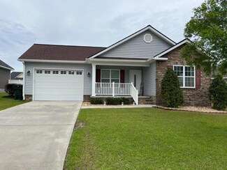 39 Cobblestone Blvd SE, Moultrie, GA 31788