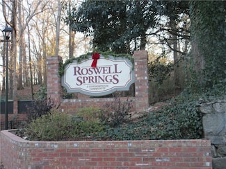 325 Warm Springs Cir, Roswell, GA 30075