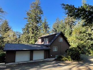 7675 NE Park Ln, Otis, OR 97368