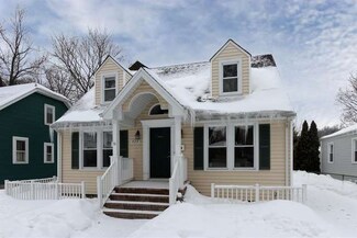 420 N Elm St, Itasca, IL 60143
