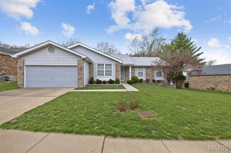 51 Worthy Ct, Fenton, MO 63026