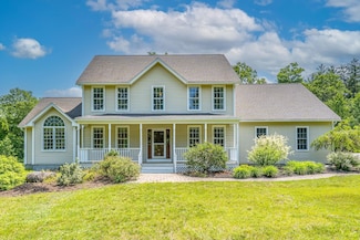 91 Seaverns Bridge Rd, Amherst, NH 03031