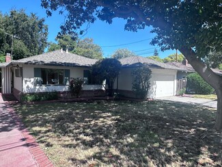 1021 N California Ave, Palo Alto, CA 94303