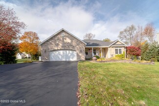 218 Falsetto Ct, Ballston Spa, NY 12020
