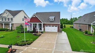9777 Winding Creek Blvd, Centerville, OH 45458