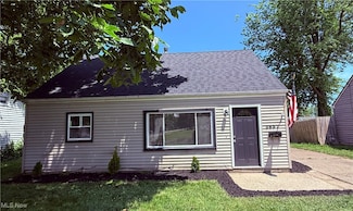 2837 Wilson St, Lorain, OH 44052