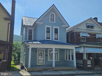 1365 Lincoln Ave, Tyrone, PA 16686