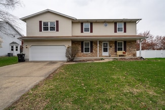 1226 Kenneth Dr, Bloomington, IL 61704