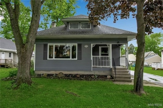 5870 Goodrich Rd, Clarence Center, NY 14032