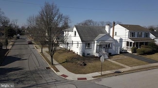 505 Fernwood Ave, Folsom, PA 19033