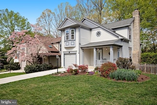 11975 Holly View Dr, Woodbridge, VA 22192