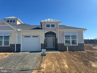 720 Sandalwood Cir, Chambersburg, PA 17202
