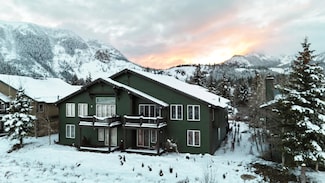 819 Fairway Cir Unit 819, Mammoth Lakes, CA 93546