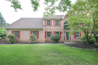 4574 Dolores Ln, Bethlehem, PA 18017