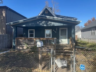 810 3rd Ave SW, Cedar Rapids, IA 52404