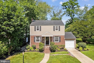 657 W Crystal Lake Ave, Haddonfield, NJ 08033