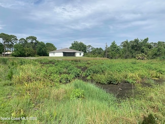 1691 Welland St SE, Palm Bay, FL 32909
