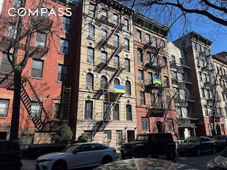 53 E 7th St Unit HSE, New York, NY 10003