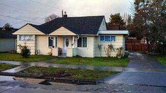 707 York St, Bellingham, WA 98225
