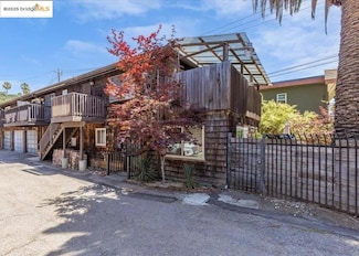 6630 Macarthur Blvd Unit 2, Oakland, CA 94605