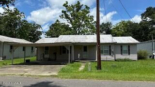 1057 Mouton Ave, Parks, LA 70582