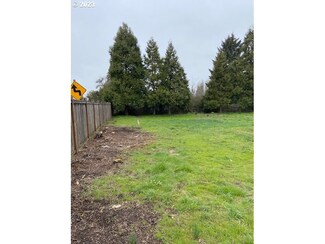 0 Honeysuckle Ln Unit 2 23586104, Eugene, OR 97401