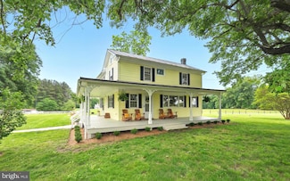 43225 Lucketts Rd, Leesburg, VA 20176