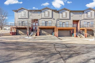 5245 Overland Dr Unit C12, Lawrence, KS 66049