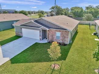 1708 Casey, Newton, KS 67114