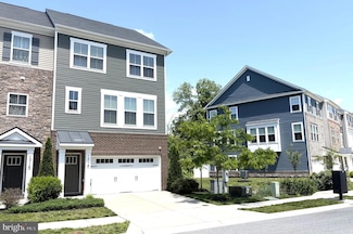 1314 Hawk Hollow Dr, Crofton, MD 21114