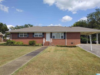 812 Magnolia Dr, Sylacauga, AL 35150