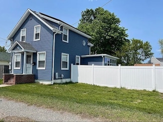 495 Wilbur Ave, Swansea, MA 02777